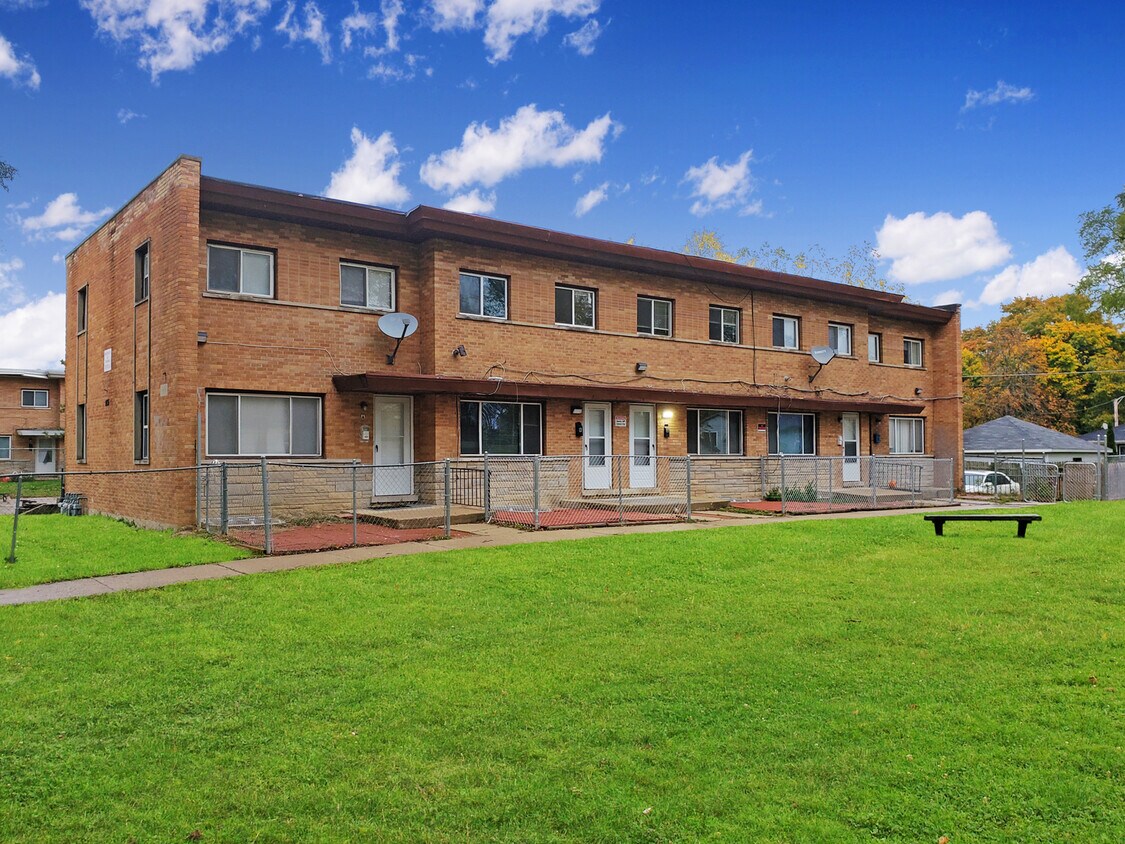 Foto principal - 1435 Hervey Ave