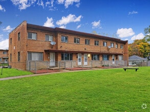 Building Photo - 1435 Hervey Ave