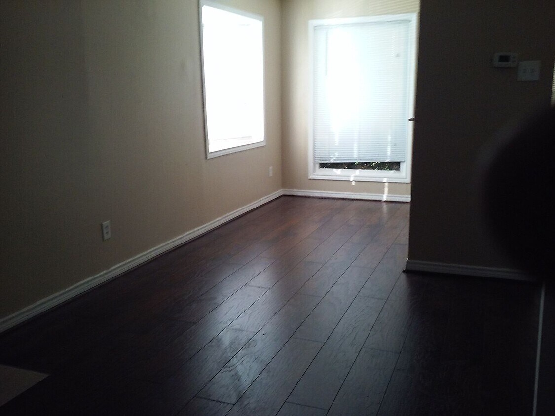 Building Photo - 1221 Abrams Road, Unit 112