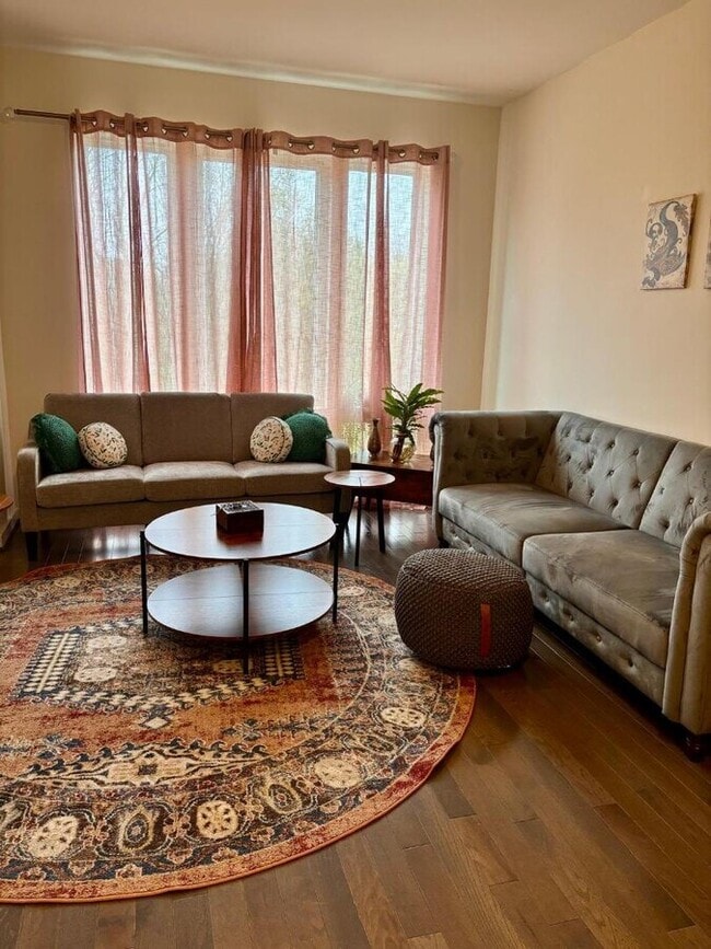 Building Photo - 1463 Wheyfield Dr