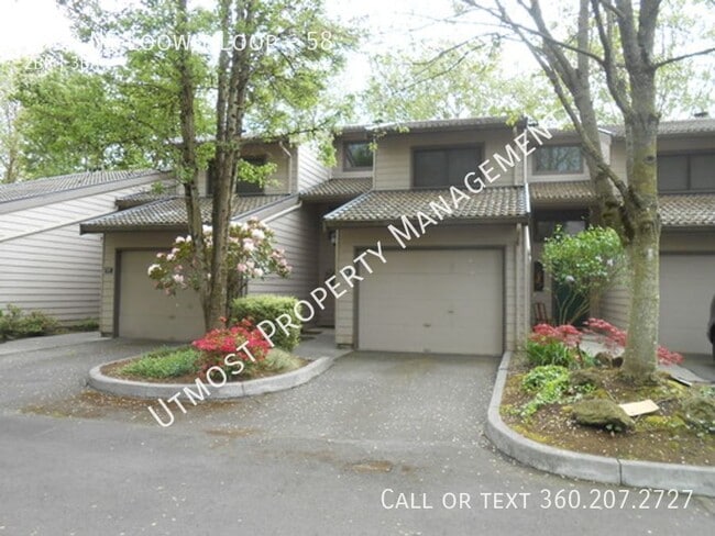 Building Photo - PERFECT FOR ROOMMATES: Spacious 2 x 2.5 To...