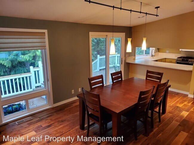 Foto del edificio - 4 br, 2.5 bath House - 9014 NE 143rd ST