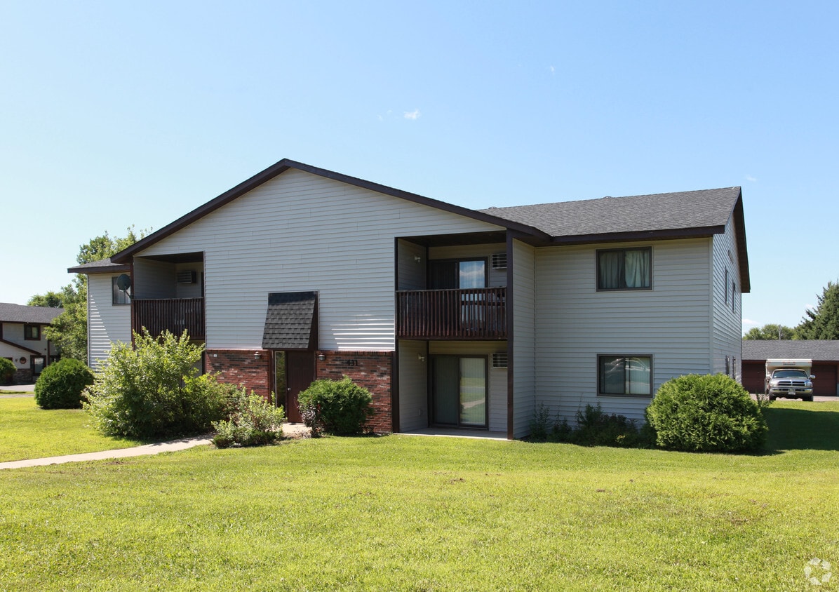 431 Reed St, Somerset, WI 54025 Apartments in Somerset, WI