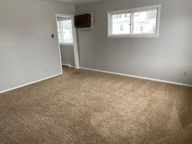 Building Photo - 815 4th St SW