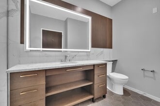 Interior Photo - Nineteen North