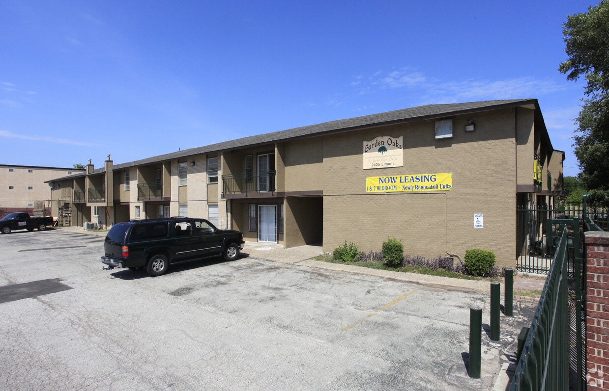 Primary Photo - Mesh I