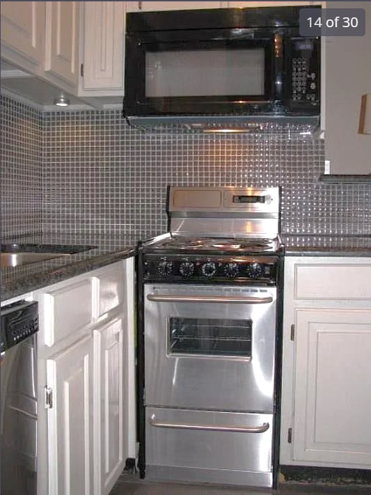 Building Photo - 2314 Bamboo Dr