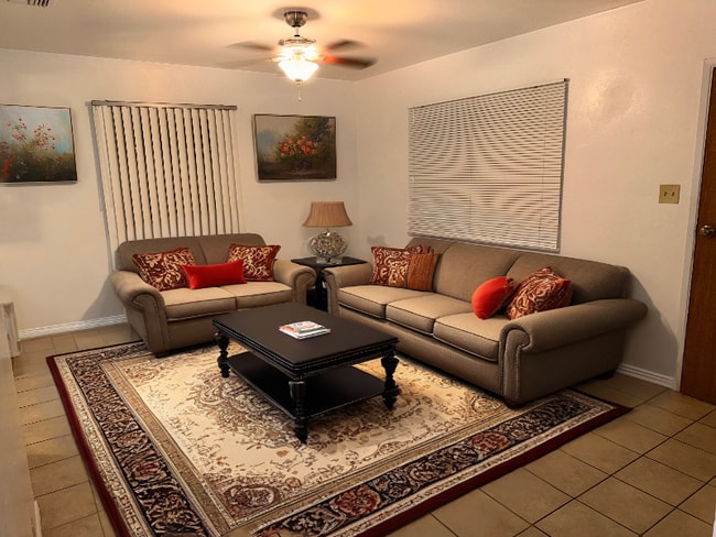 Photo - 843 W Walnut Ave Apartment