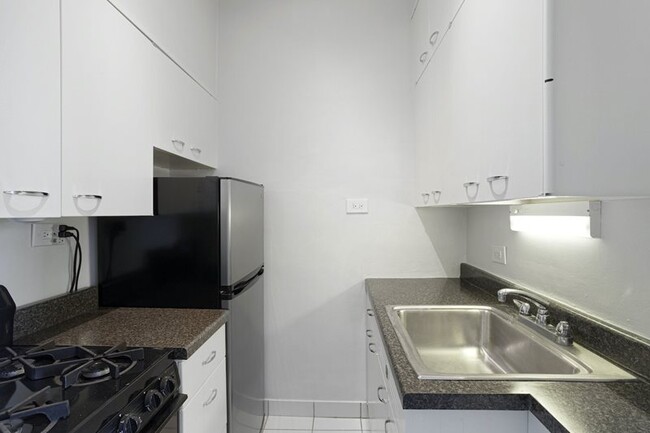 Foto del edificio - 424-424 W Melrose St