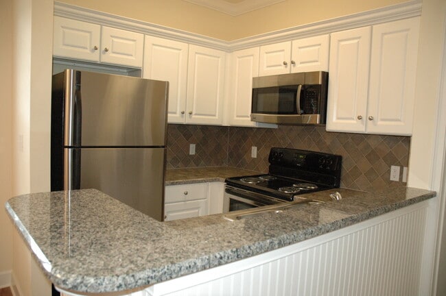 Building Photo - Cottages at Norman - 3 Bedroom, 2 Bathroom...