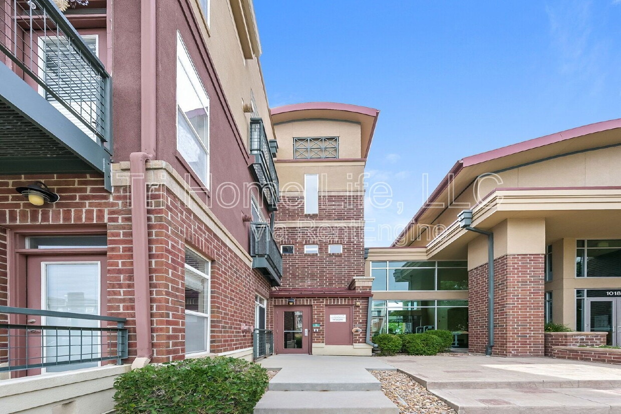 Photo - 10184 Park Meadows Dr