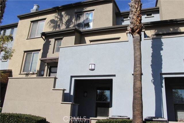 Primary Photo - 12427 Canal Dr