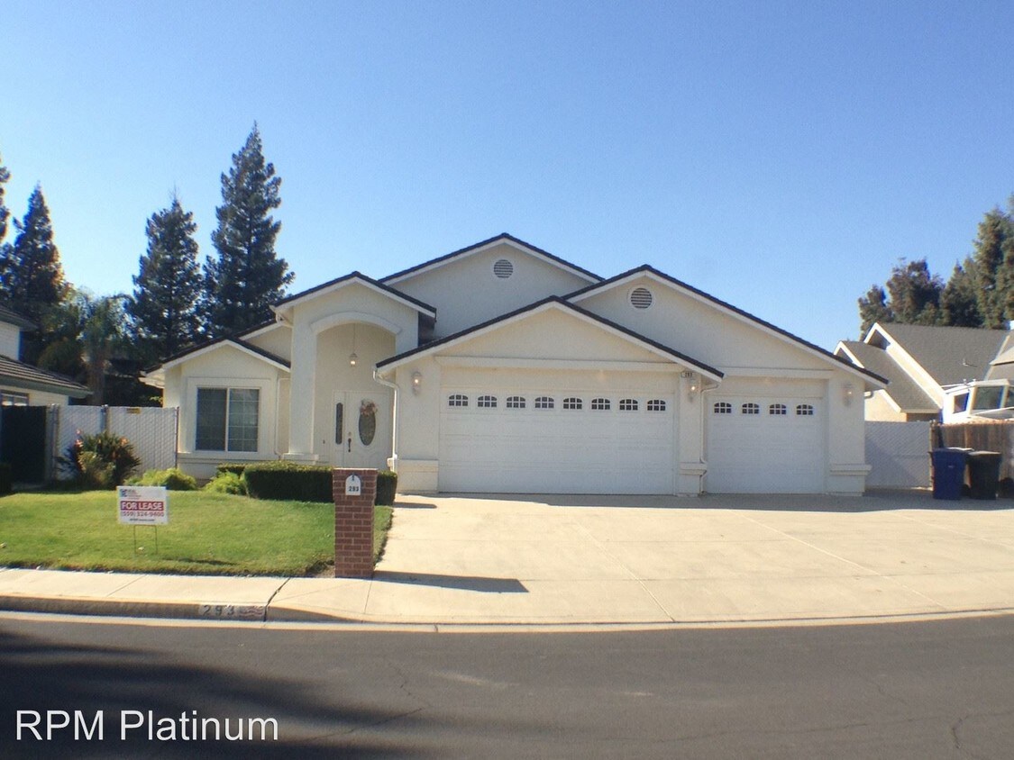 Foto principal - 3 br, 3 bath House - 293 Post Ave.