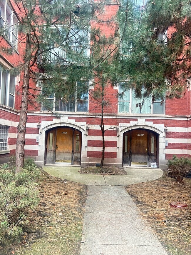 Foto del edificio - 5146 S King Dr