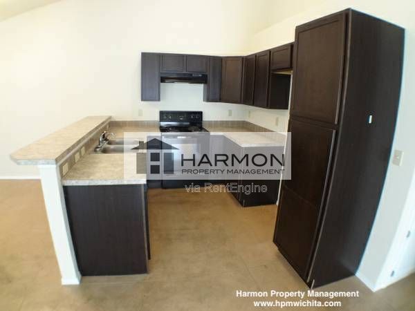 Foto del edificio - 2370 N Garland St