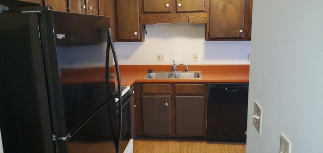 Foto del edificio - 3617-3619 Greeley Dr