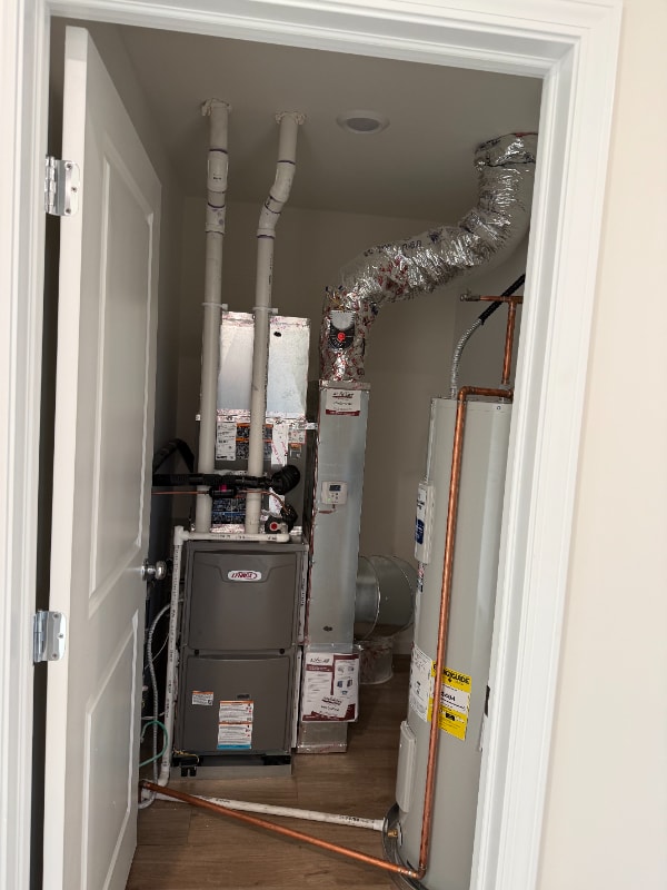 Building Photo - 2246 Horseshoe Cir