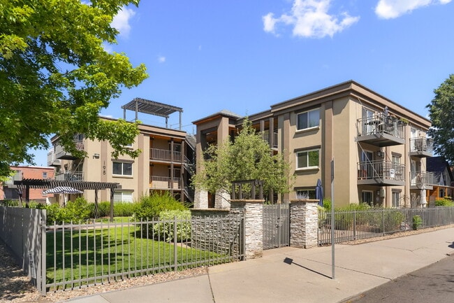 Affordable Lux One Bedroom in West Wash Park - Affordable Lux One Bedroom in West Wash Park Apartment