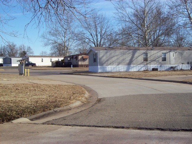 Foto del edificio - Parkwest Mobile Home Park