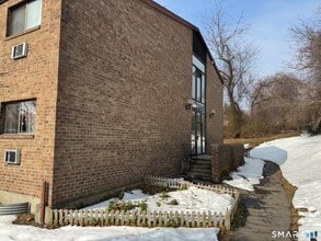 Building Photo - 235 Henry Ave