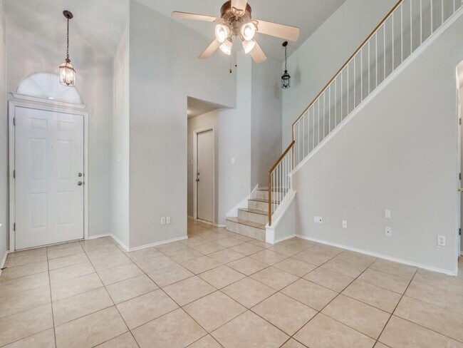 Building Photo - 1016 Moser River Dr