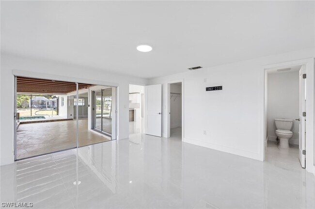 Foto del edificio - 1729 Cascade Way