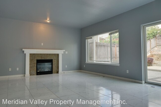 Building Photo - 5 br, 2.5 bath House - 23306 117th Pl SE