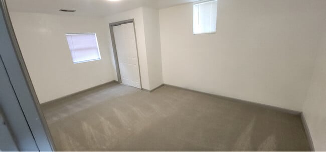 Foto del edificio - 1315 6th Ave