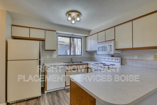 Foto del edificio - 3020 S Windstream Ln