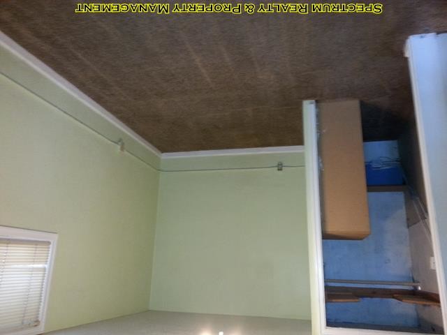 Building Photo - 160 S 900 W