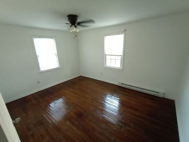 Photo - 840 Orville Ave Apartment