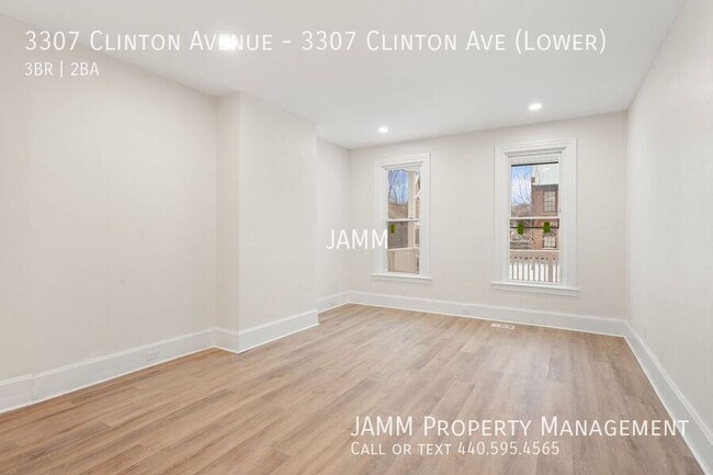 Foto del edificio - 3307 Clinton Ave