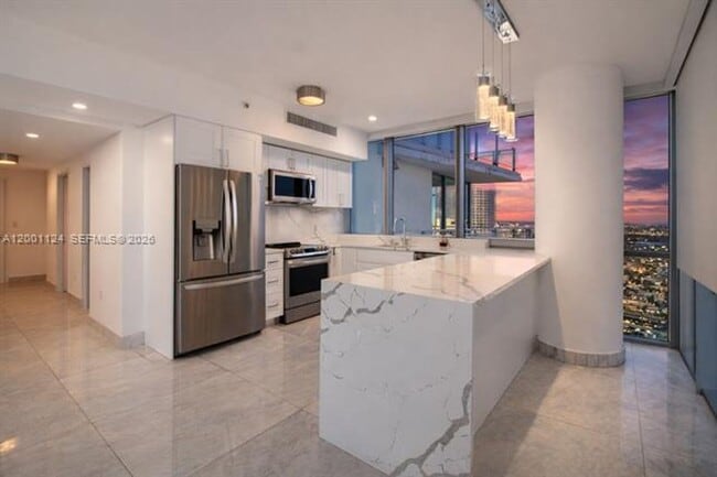 Photo - 92 SW 3rd St Apartment