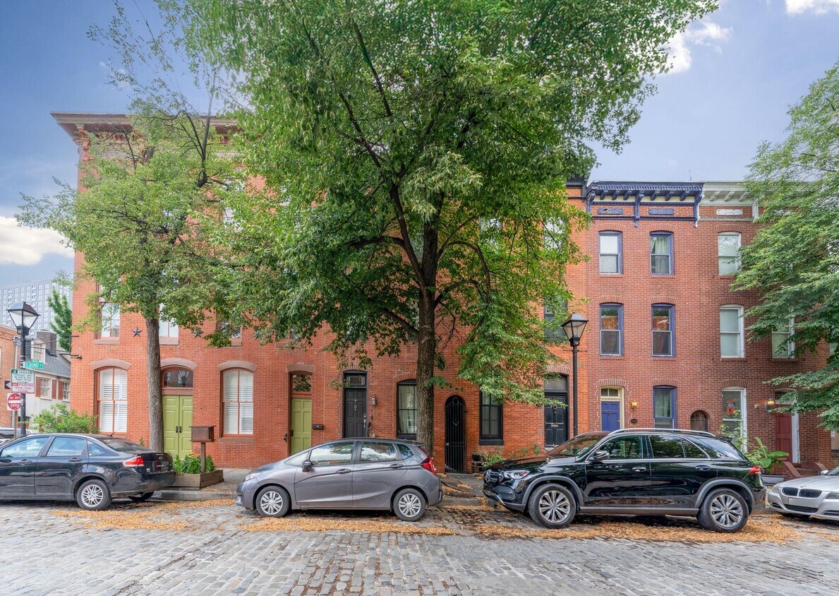 Foto principal - 732 S Bond St