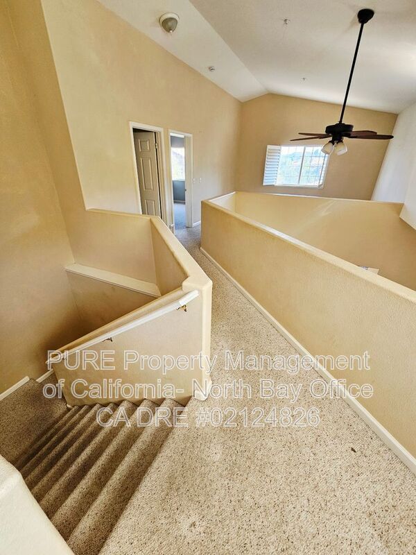 Building Photo - 319 Toscana Cir