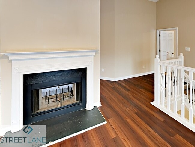 Building Photo - Charming 5 Bedroom in Ellenwood!