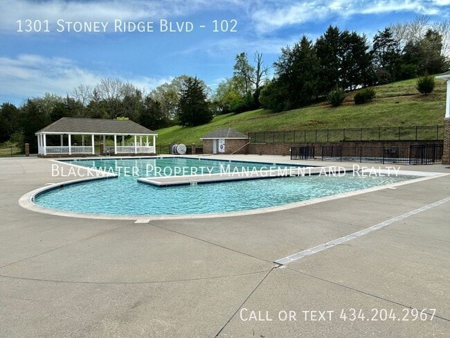 Building Photo - Move In Special! 1/2 Off Your First Full M...