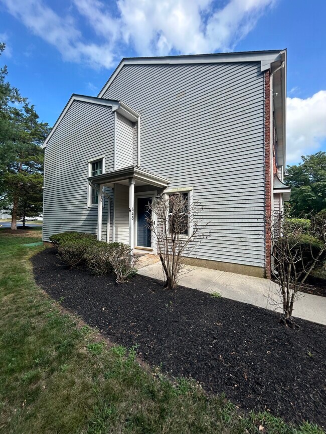 Foto del edificio - 448 Saint Giles Ct