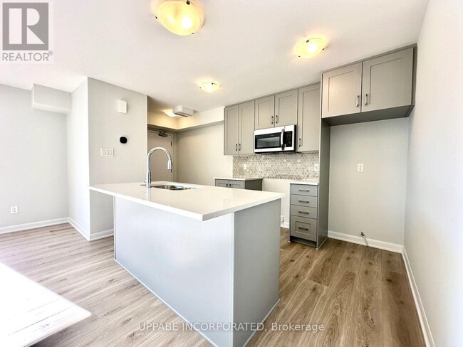 Photo du bâtiment - 723 Arcadian Private