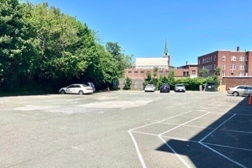 Foto del edificio - 50 Baldwin St