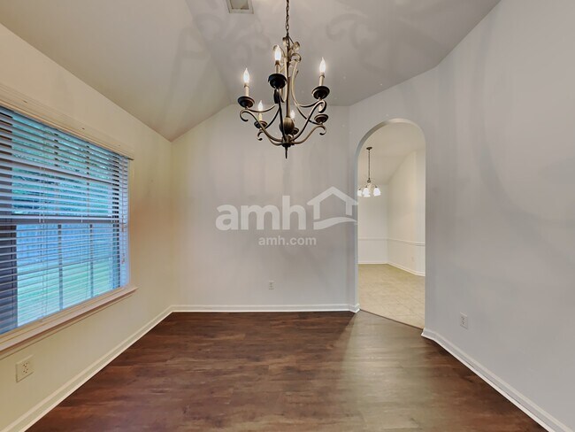 Building Photo - 1679 Farkleberry Dr
