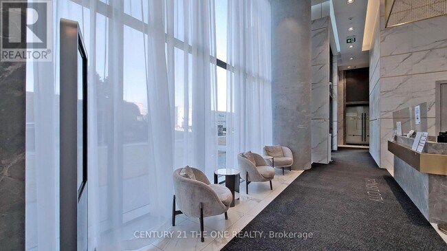 Building Photo - 898-3898 Portage Pkwy