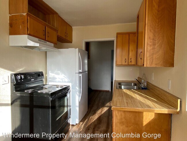 Foto del edificio - 2 br, 1 bath House - 207 Keasey Ave