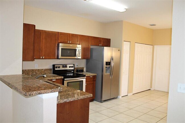 Building Photo - 4136 Forest Dr
