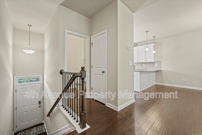 Building Photo - 3411 Abbey Wy