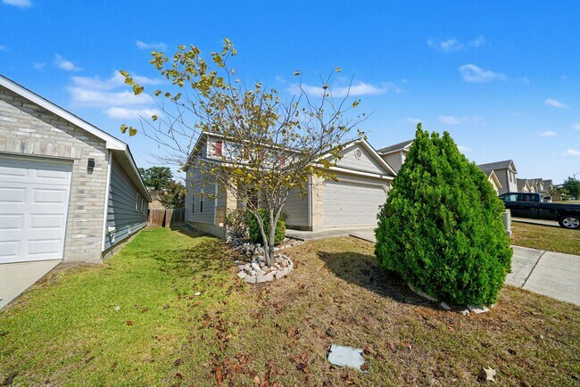 Foto del edificio - Beautiful 4-Bedroom Home in Bulverde Village! - Realtor Commission: $500