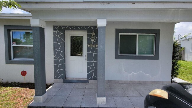 Foto del edificio - 2601 NE 14th Ave