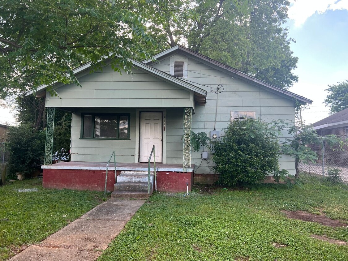 Primary Photo - 1 bedroom 1 bathroom house in West Tuscaloosa