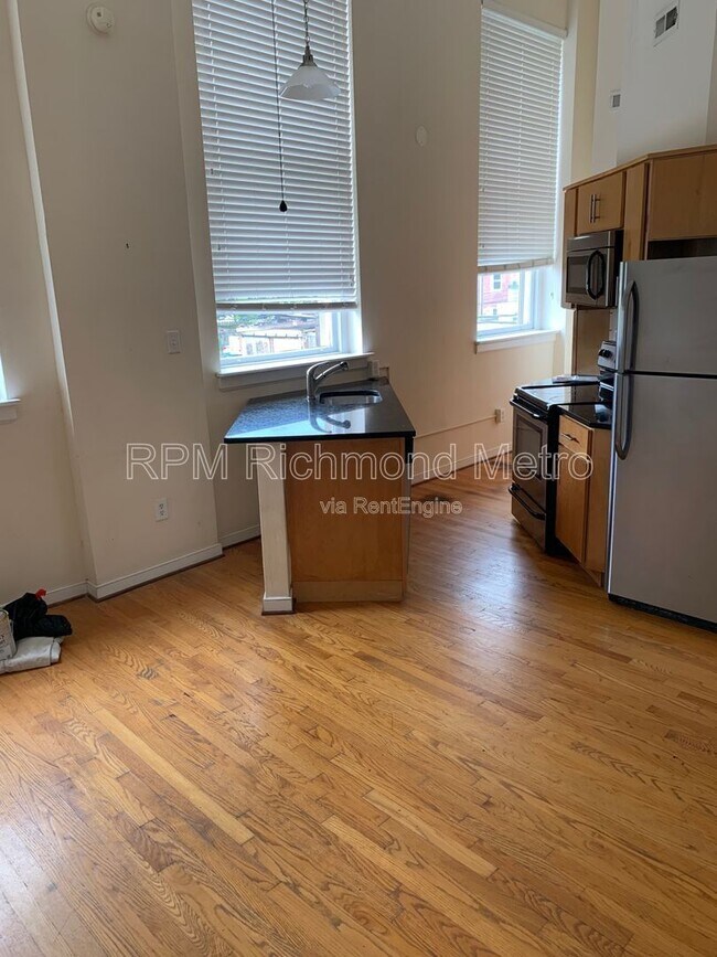 Foto del edificio - 700 N 2nd St