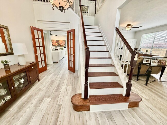 Building Photo - 65 S Hidden View Cir